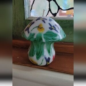 Mushroom glow candle
